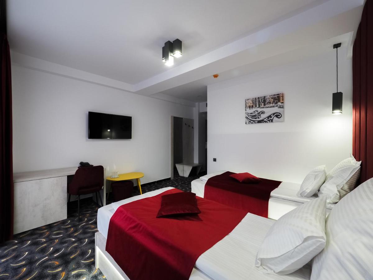 סיביו Hotel Anastasia מראה חיצוני תמונה