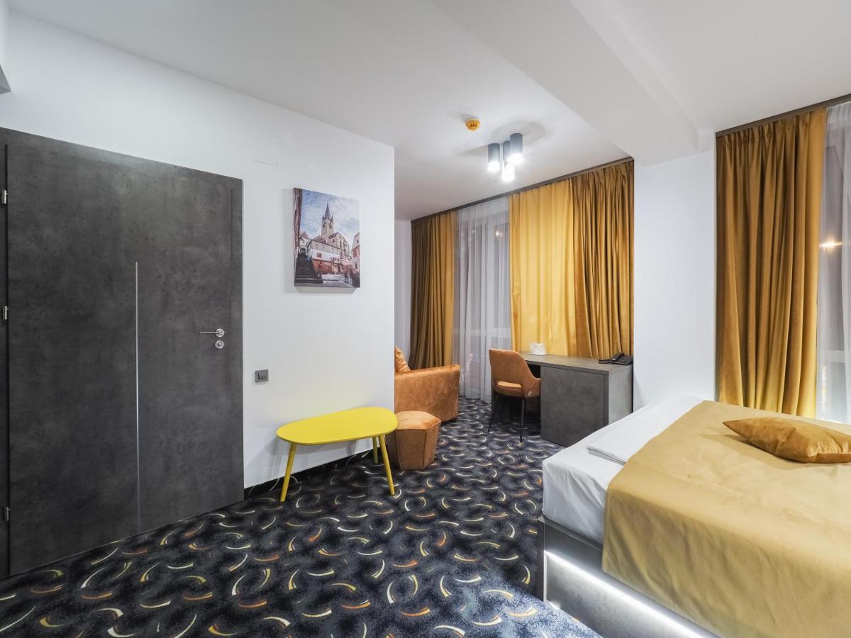 סיביו Hotel Anastasia מראה חיצוני תמונה