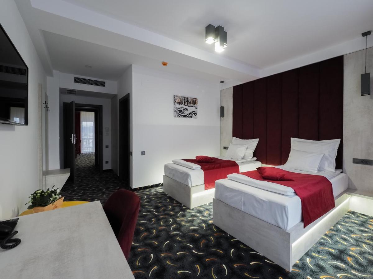 סיביו Hotel Anastasia מראה חיצוני תמונה