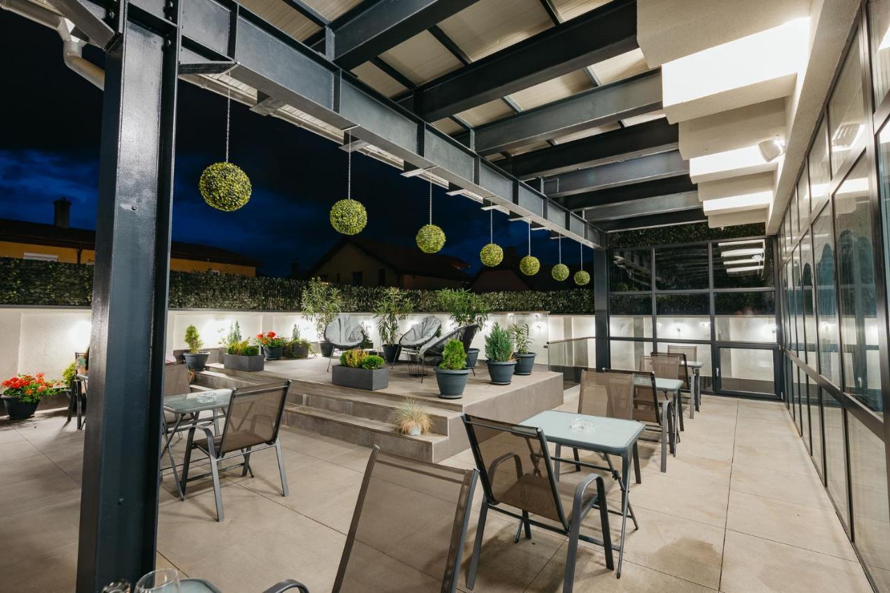 סיביו Hotel Anastasia מראה חיצוני תמונה